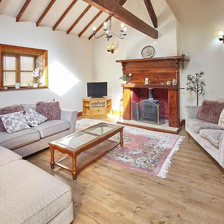 Host & Stay - The Arches Cottage Brotton Dış mekan fotoğraf