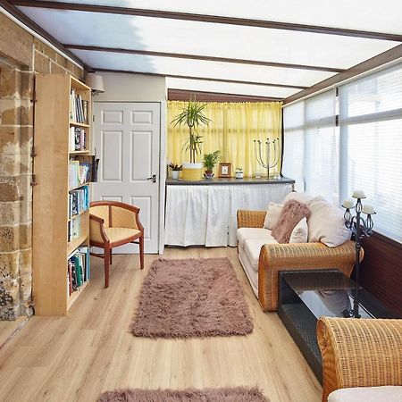 Host & Stay - The Arches Cottage Brotton Dış mekan fotoğraf