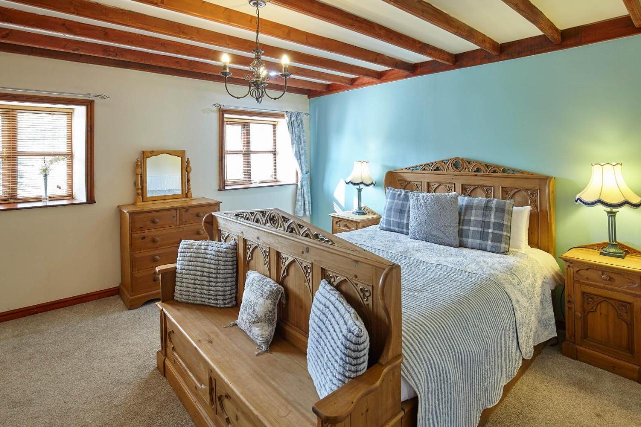 Host & Stay - The Arches Cottage Brotton Dış mekan fotoğraf