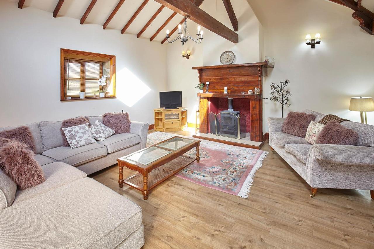 Host & Stay - The Arches Cottage Brotton Dış mekan fotoğraf