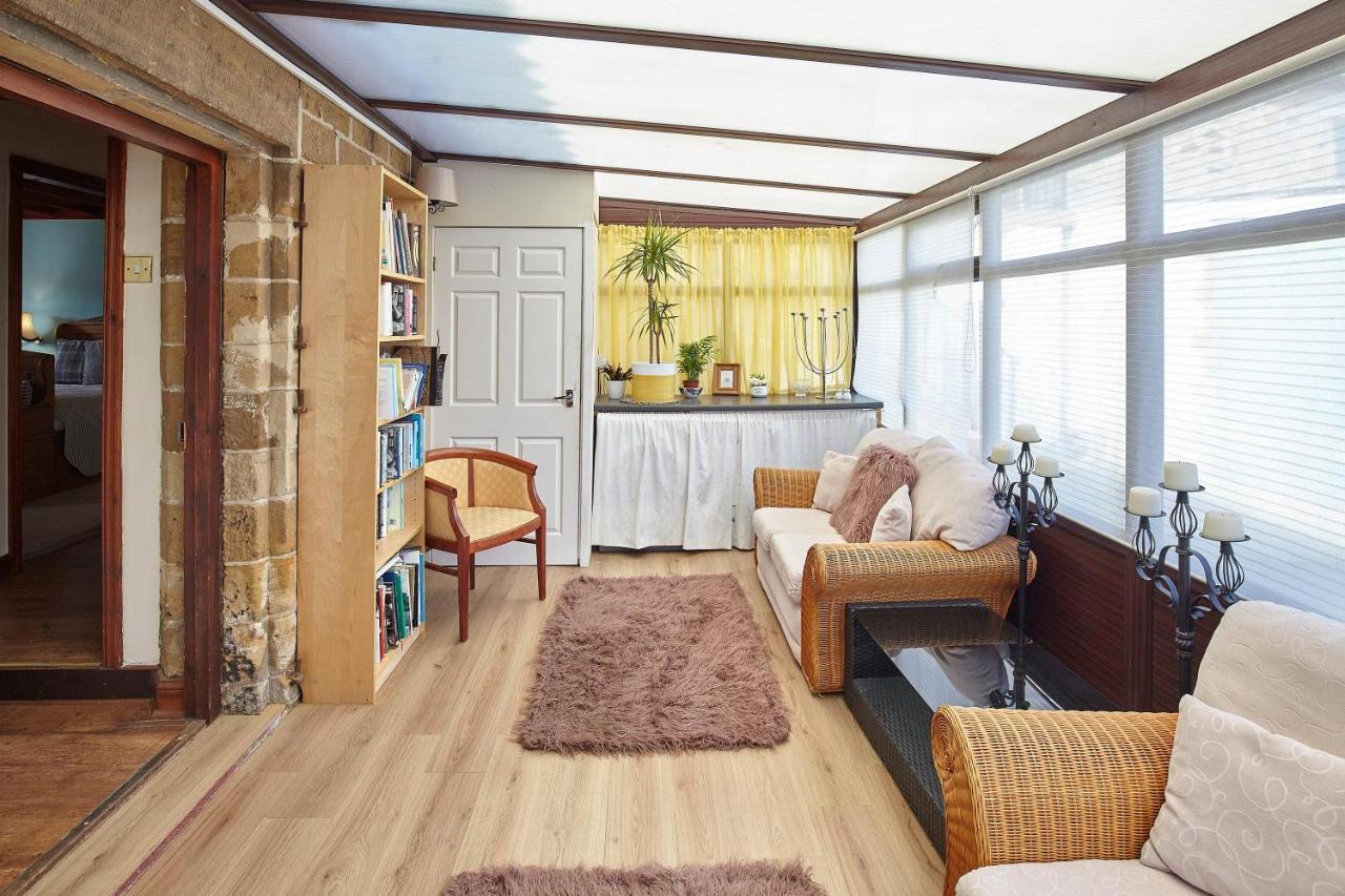 Host & Stay - The Arches Cottage Brotton Dış mekan fotoğraf