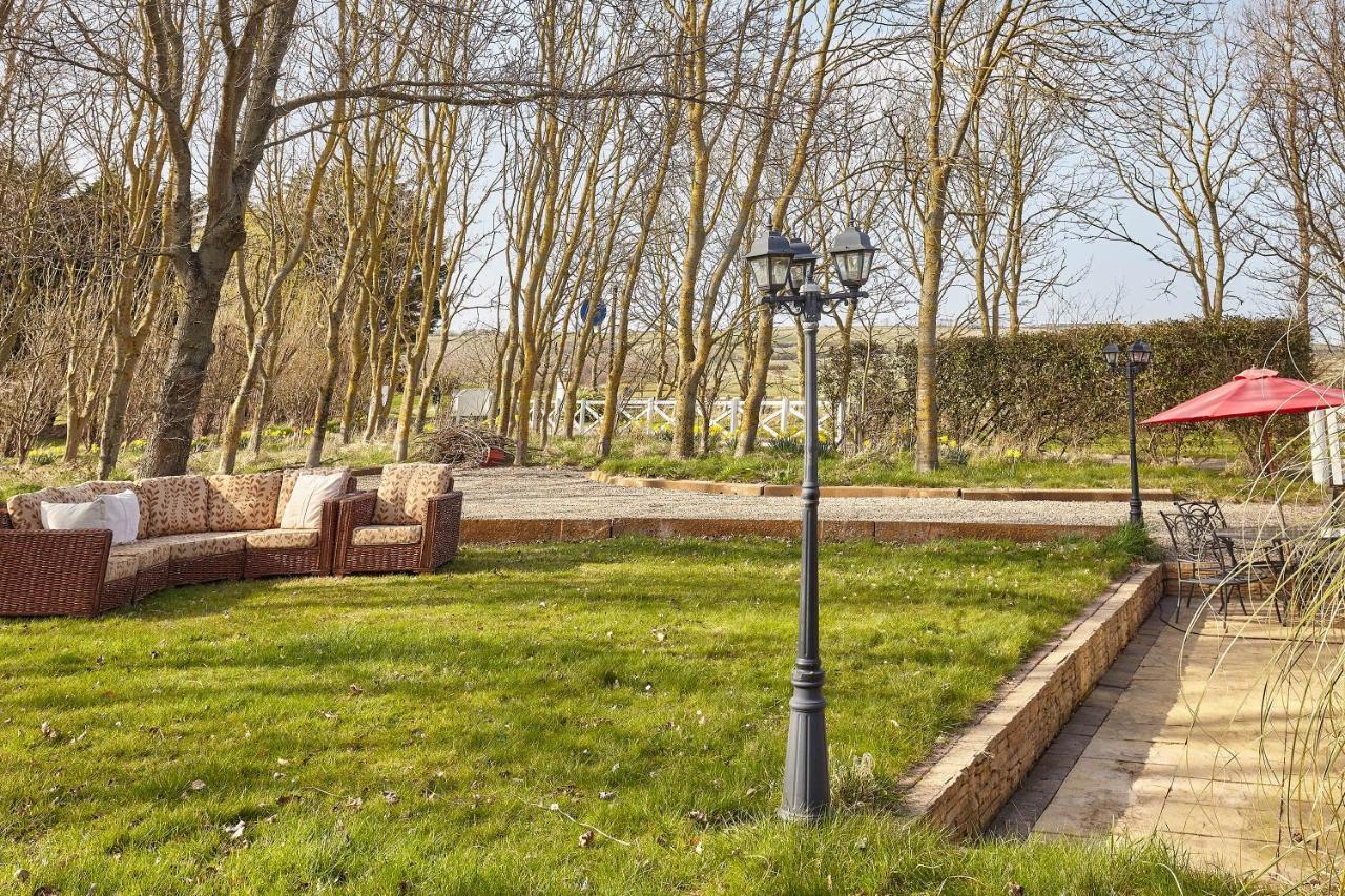 Host & Stay - The Arches Cottage Brotton Dış mekan fotoğraf